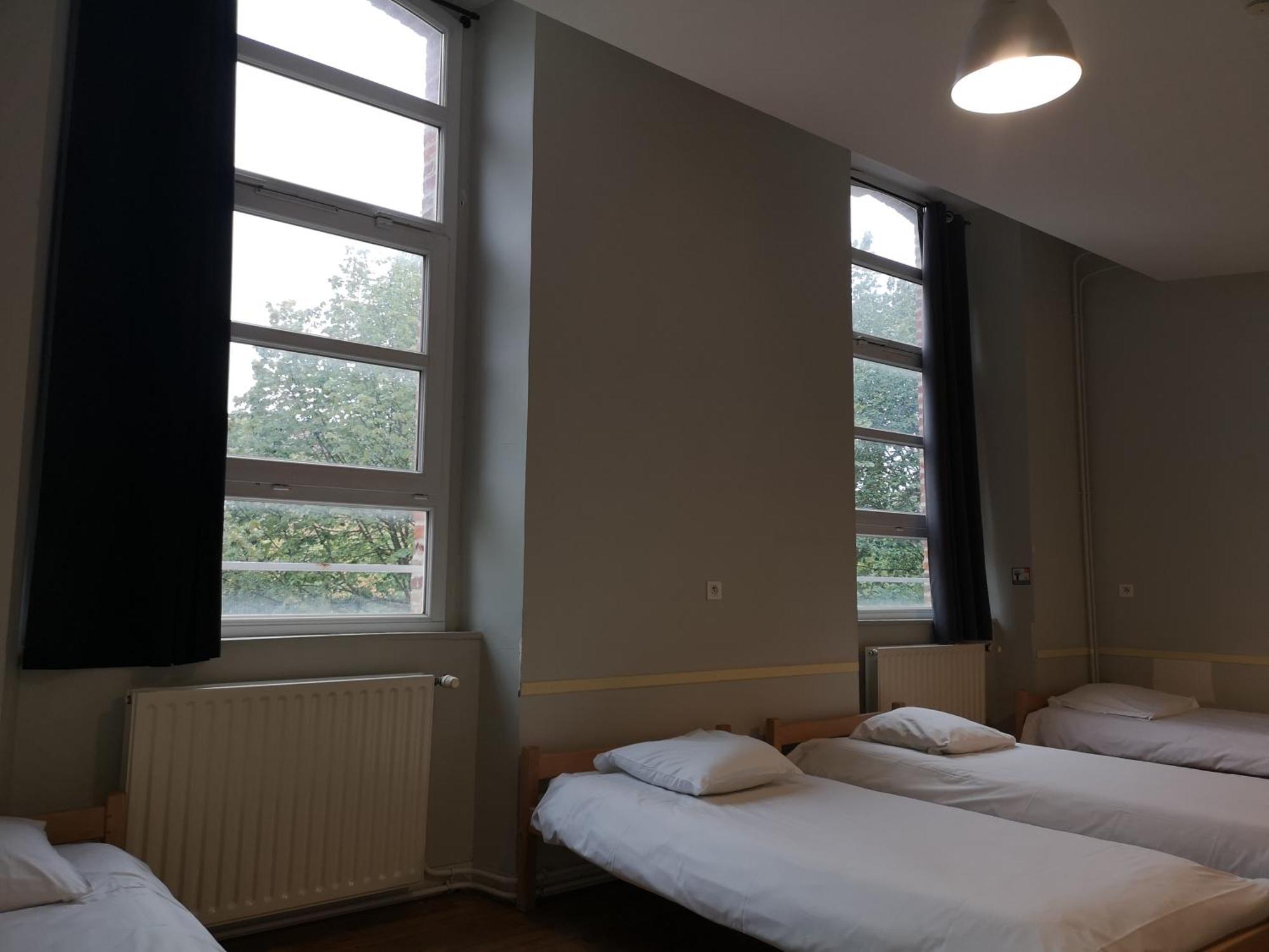 Auberge de Jeunesse HI Amiens Extérieur photo