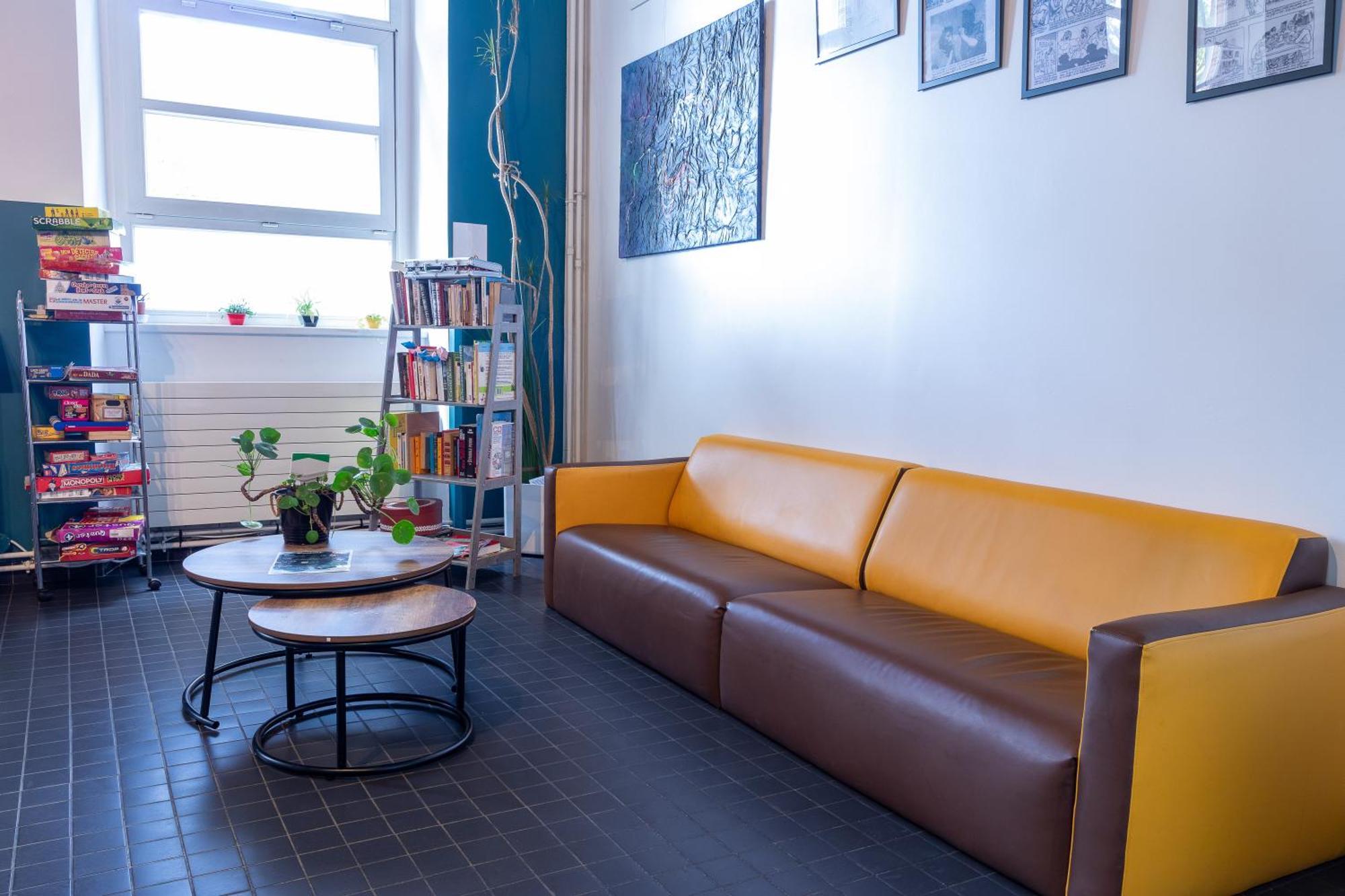 Auberge de Jeunesse HI Amiens Extérieur photo